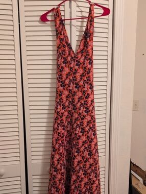 V-Neck Floral Maxi Dress in Coral and Black